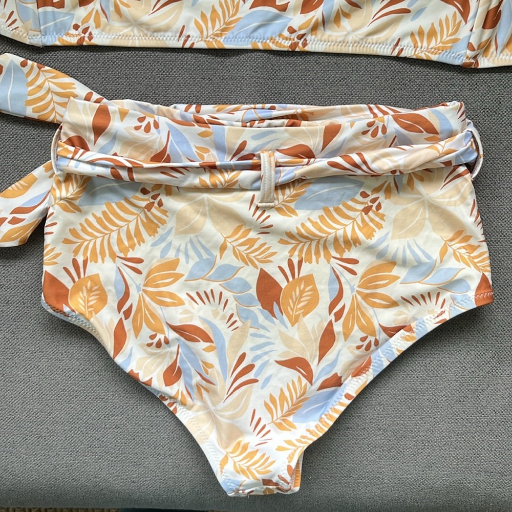 Rhythm Bikini Set - Picture 3 of 4